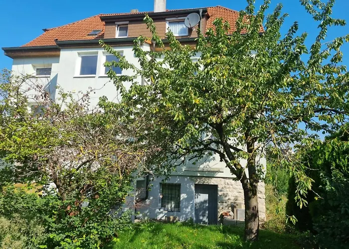 Ferienwohnung 1 Mit Garten